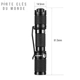 Porte clé lampe torche avec dimensions affichées, format compact et léger pour clés