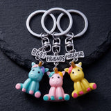 Lot de trois porte-clés licorne Best Friends Forever bleu, rose et jaune avec anneaux métalliques
