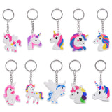 Dix modèles de porte-clés licorne multicolores avec licornes ailées, entières ou représentées de profil