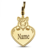 Porte-clé licorne personnalisé à finition dorée, licorne souriante tenant un cœur avec inscription « Name »