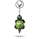Porte clé tortue cuir coloris vert sur fond blanc