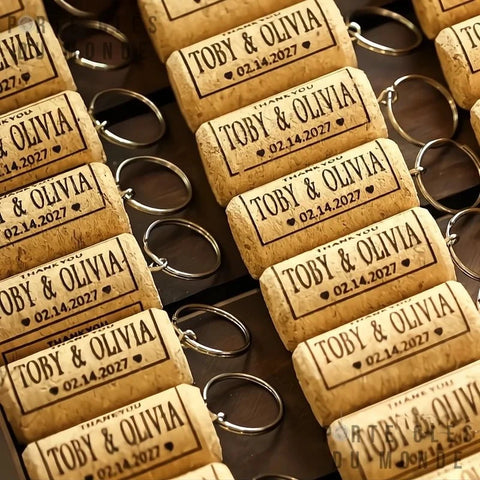Ensemble de porte clés flottants publicitaire en liège gravé