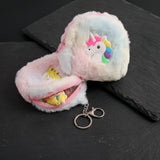 Porte-clés licorne sac à dos en fourrure multicolore avec fermeture zippée ouverte